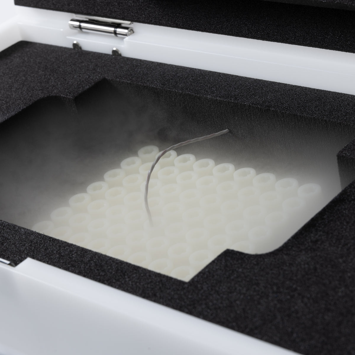 CytoSAVER FZ-2100/2200 プログラムフリーザー(LN2フリー)