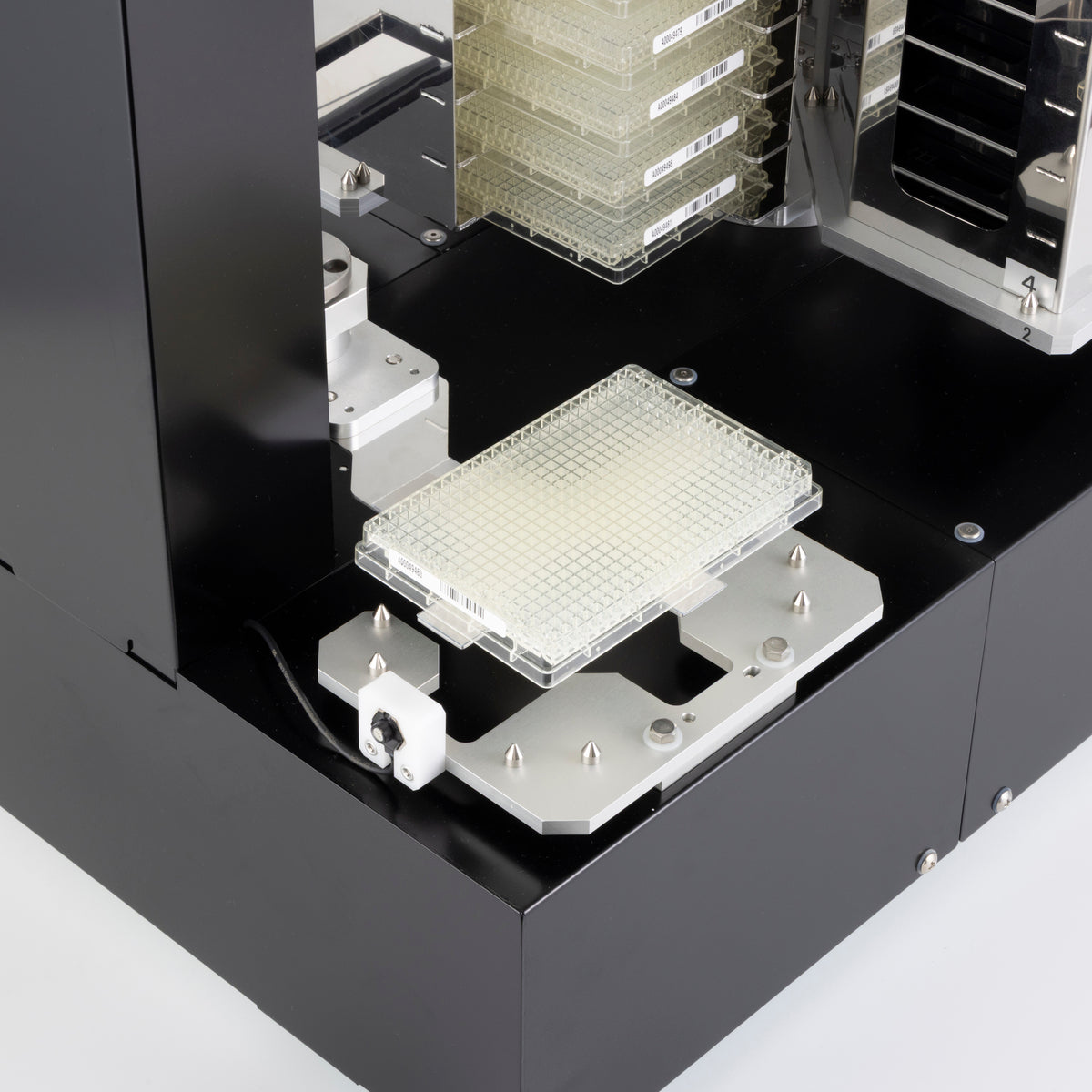 PLATEBANK 48 自動化プレートホテル